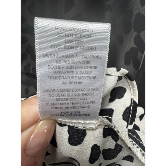 Downing Studio Sleeveless‎ Blouse Women’s Plus Size 1X V-Neck, Black & White - Picture 5 of 5